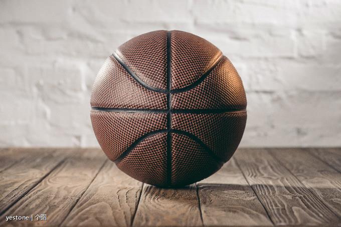 篮球传球位置_传球篮球规则定位是什么_定位传球篮球规则